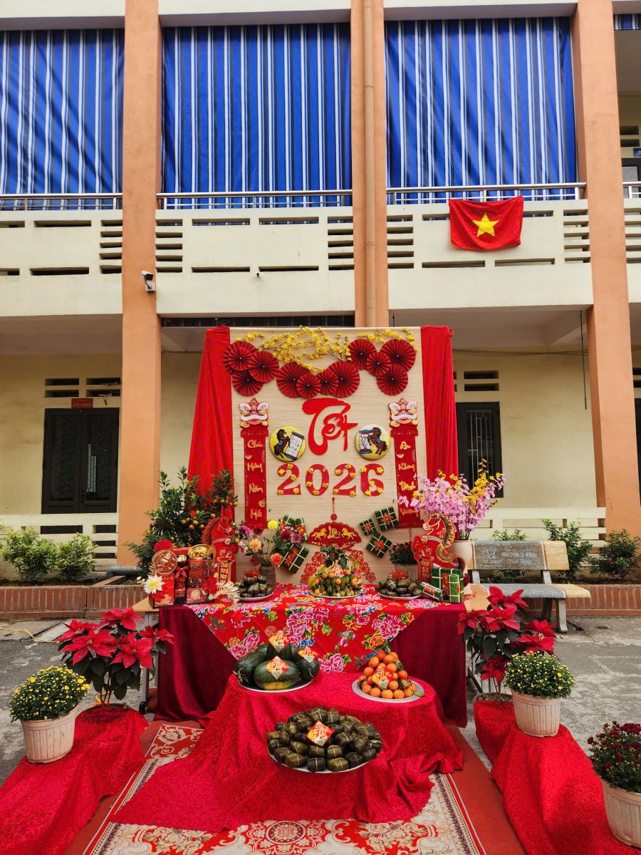 RỘN RÀNG NGÀY HỘI TRẢI NGHIỆM ĐÓN XUÂN BÍNH NGỌ TẠI TRƯỜNG TH&THCS TRƯNG TRẮC